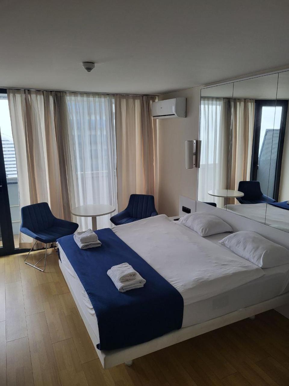 Orbi Apartments С Прекрасным Видом Batumi Exterior foto